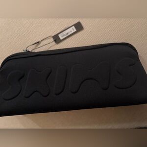 SKIMS Sculpting Waist Trainer – Onyx Black • Size M • NWT